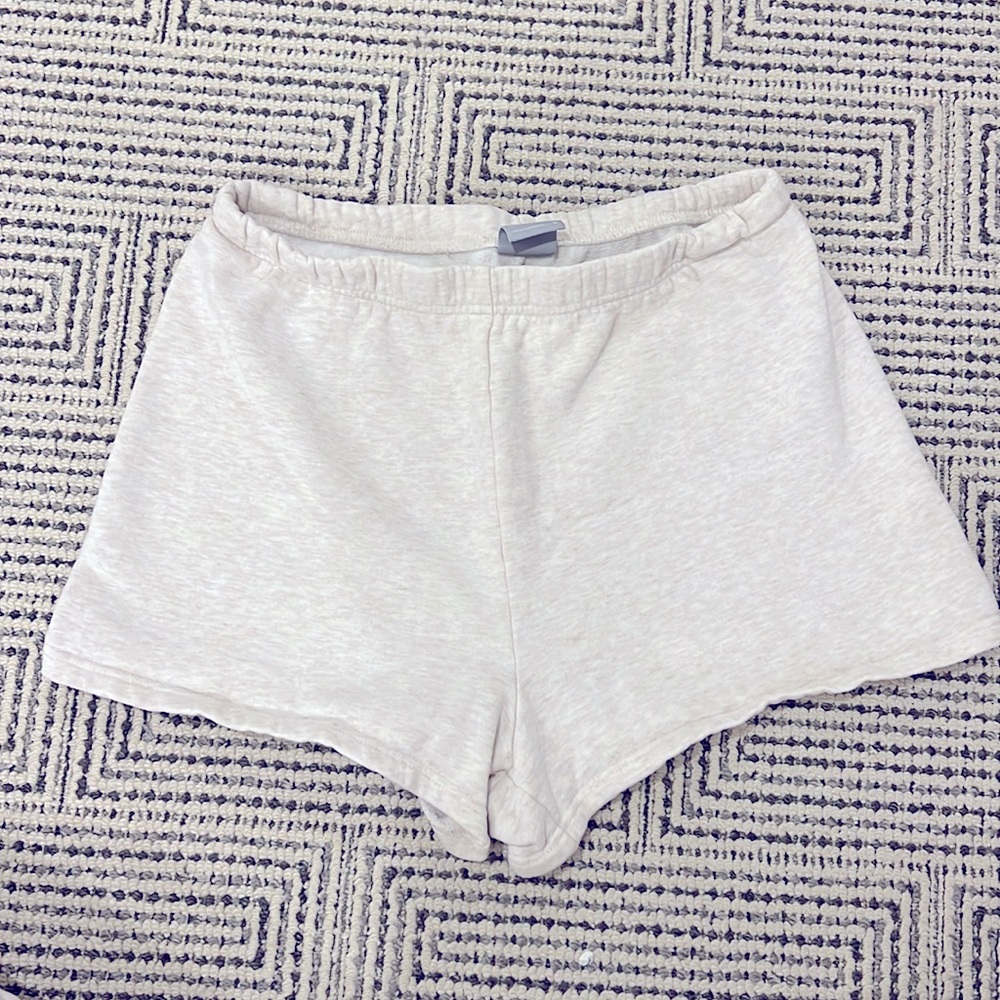 🐚Aritzia Sweatshorts